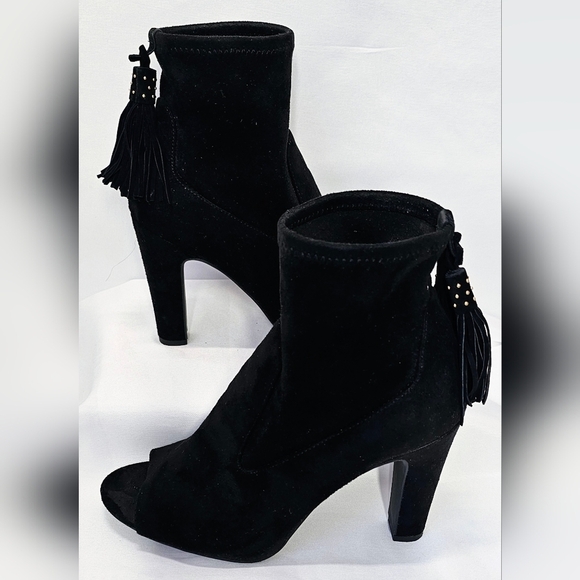 Size 7.5 Vince Camuto Black Suede Peep-Toe Ankle Boots - Picture 3 of 8